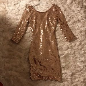 Lulus sequin dress NEVER WORN